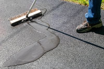 Fix Asphalt with Asphalt Sealing!